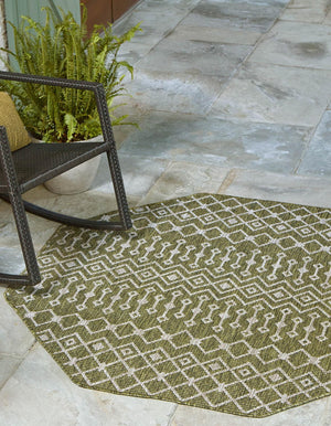 Green 5' 3 x 5' 3 Outdoor Trellis Octagon Area Rug Weather Resistant for Patio, Deck, Terrace, Balcony, Porch Geometric Design Water Safe Outside Carpet for Sale at Rug Engine