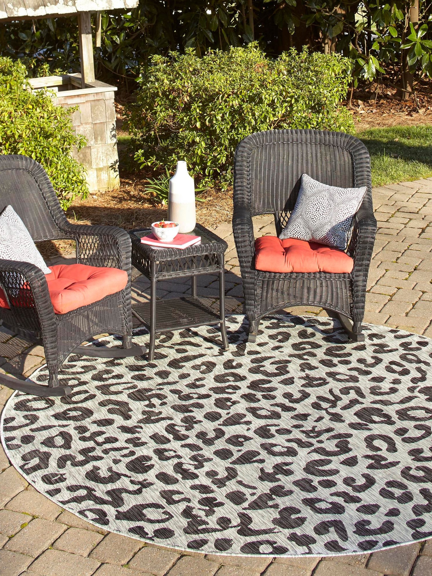 Light Gray 10' x 10' Outdoor Safari Round Area Rug Weather Resistant for Patio, Deck, Terrace, Balcony, Porch Animal Print Wildlife Nature Carpet for Sale at Rug Engine