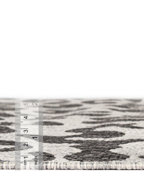 Light Gray 7' 10 x 7' 10 Outdoor Safari Octagon Area Rug Weather Resistant for Patio, Deck, Terrace, Balcony, Porch Animal Print Wildlife Nature Carpet for Sale at Rug Engine