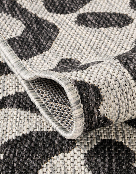 Light Gray 7' 10 x 7' 10 Outdoor Safari Octagon Area Rug Weather Resistant for Patio, Deck, Terrace, Balcony, Porch Animal Print Wildlife Nature Carpet for Sale at Rug Engine