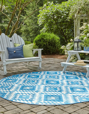 Blue 7' 10 x 7' 10 Outdoor Southwestern Round Area Rug Weather Resistant for Patio, Deck, Terrace, Balcony, Porch 100% Polypropylene Rustic Waterproof Carpet for Sale at Rug Engine