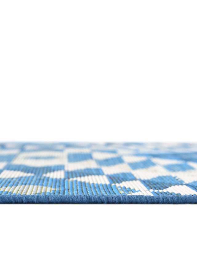 Blue 7' 10 x 7' 10 Outdoor Southwestern Round Area Rug Weather Resistant for Patio, Deck, Terrace, Balcony, Porch 100% Polypropylene Rustic Waterproof Carpet for Sale at Rug Engine