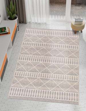 Gray 4' x 6' Outdoor Trellis Rectangle Rug