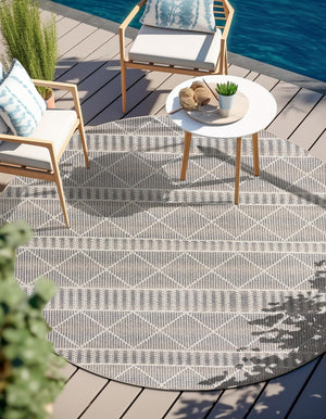 Gray 7' 10 x 7' 10 Outdoor Trellis Round Area Rug Weather Resistant for Patio, Deck, Terrace, Balcony, Porch Geometric Design Water Safe Outside Carpet for Sale at Rug Engine