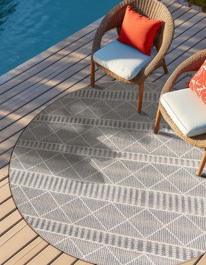 Gray 7' 10 x 7' 10 Outdoor Trellis Round Area Rug Weather Resistant for Patio, Deck, Terrace, Balcony, Porch Geometric Design Water Safe Outside Carpet for Sale at Rug Engine