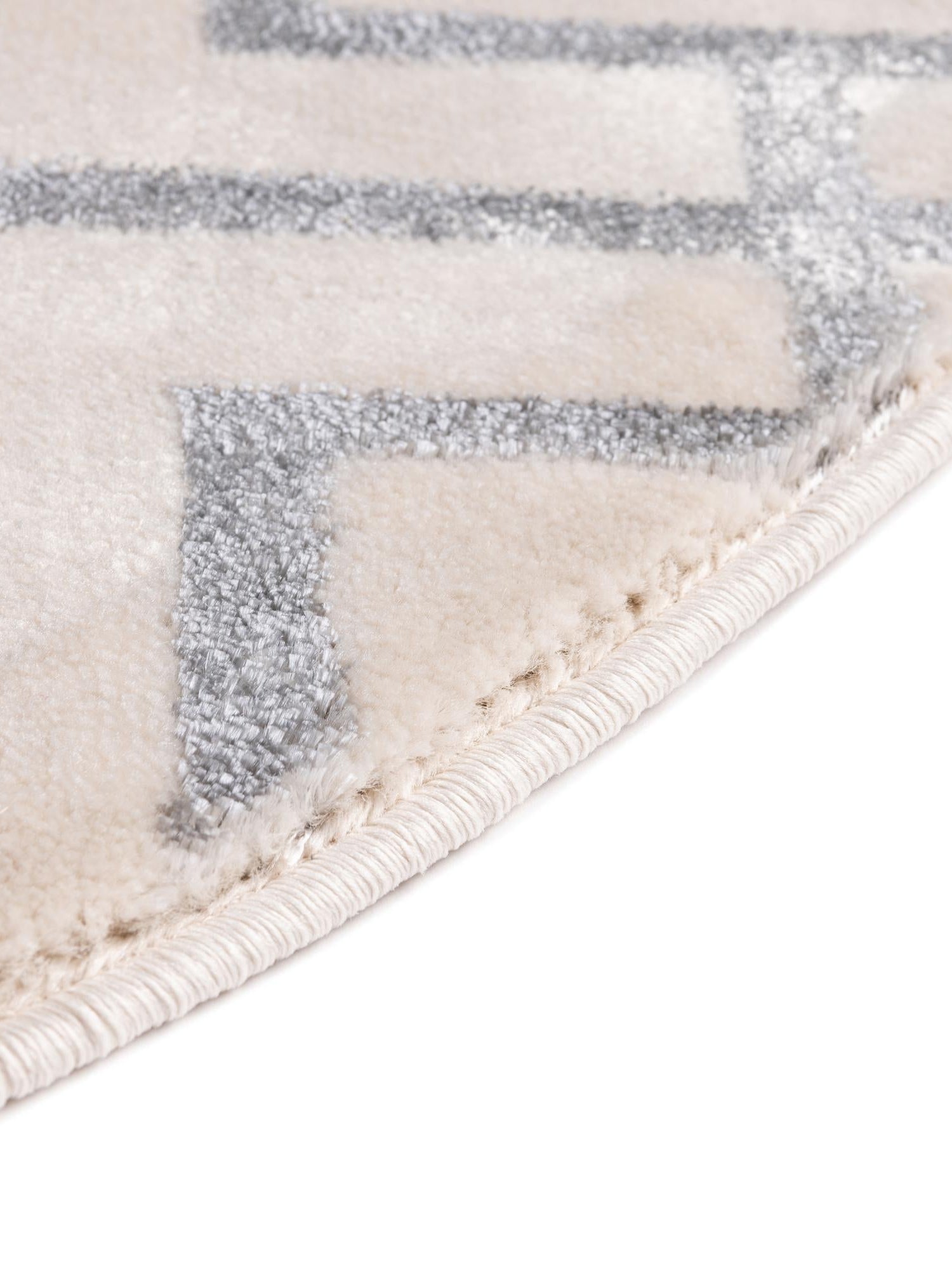 White Silver 4' 1 x 6' 1 Marilyn Monroe Glam Oval Area Rug 70% Polypropylene & 30% Polyester Vivid Geometric Modern Carpet for Interior Home Decor for Sale at Rug Engine