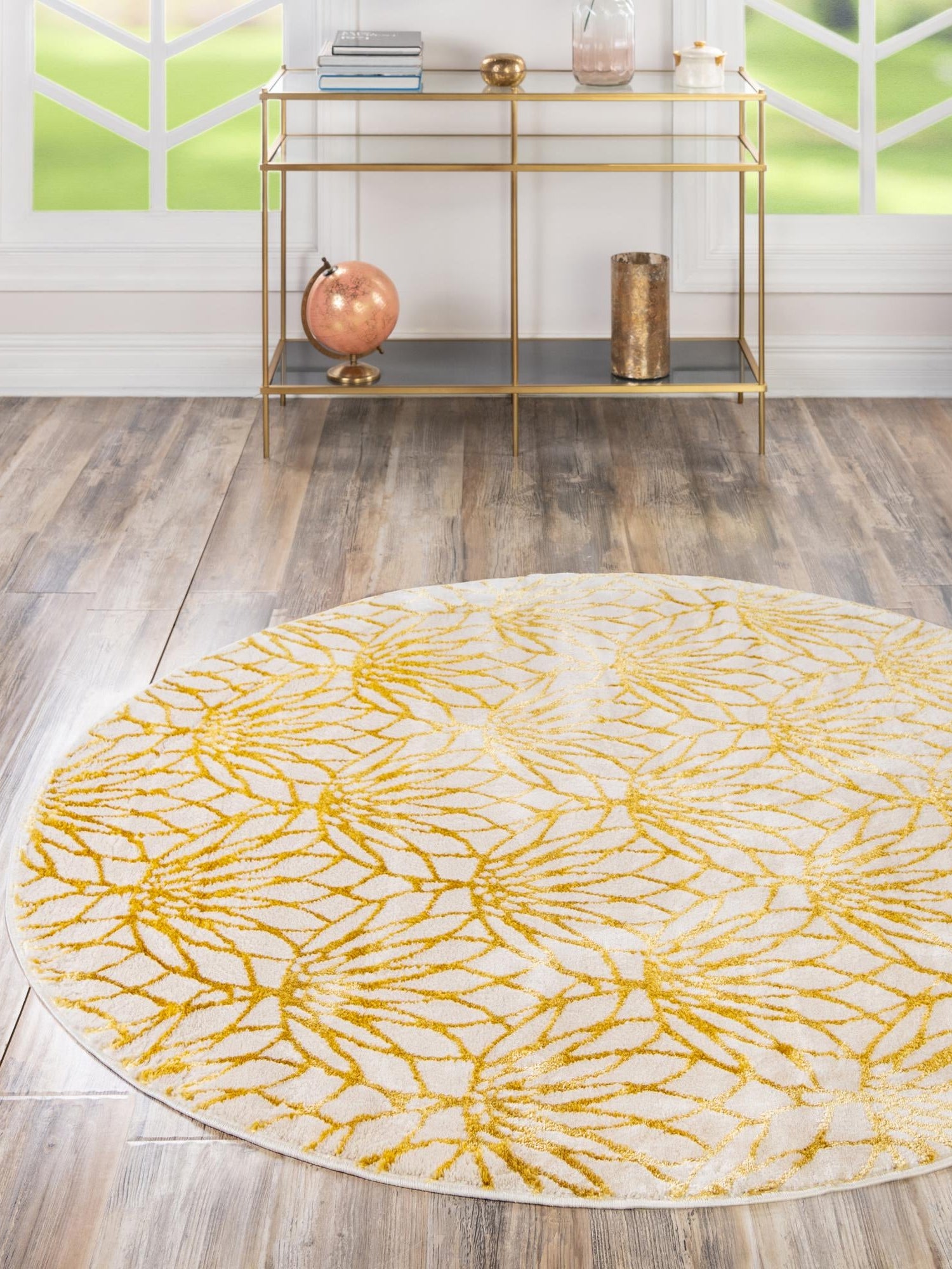 White Gold 3' 1 x 3' 1 Marilyn Monroe Glam Round Area Rug 70% Polypropylene & 30% Polyester Vivid Geometric Modern Carpet for Interior Home Decor for Sale at Rug Engine