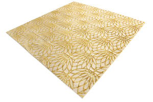 White Gold 7' 10 x 7' 10 Marilyn Monroe Glam Square Area Rug 70% Polypropylene & 30% Polyester Vivid Geometric Modern Carpet for Interior Home Decor for Sale at Rug Engine