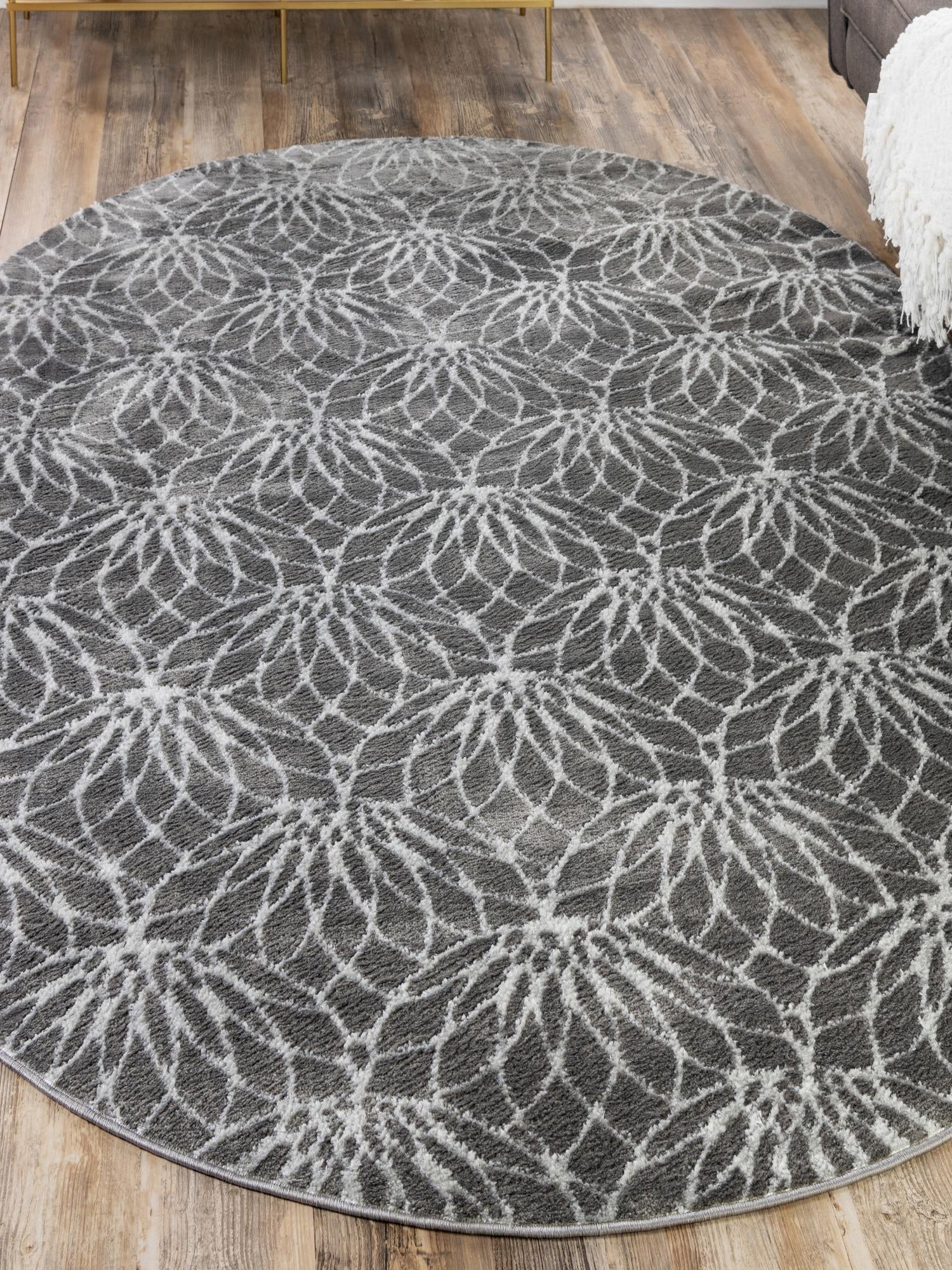 Gray Silver 7' 10 x 10' Marilyn Monroe Glam Oval Area Rug 70% Polypropylene & 30% Polyester Vivid Geometric Modern Carpet for Interior Home Decor for Sale at Rug Engine