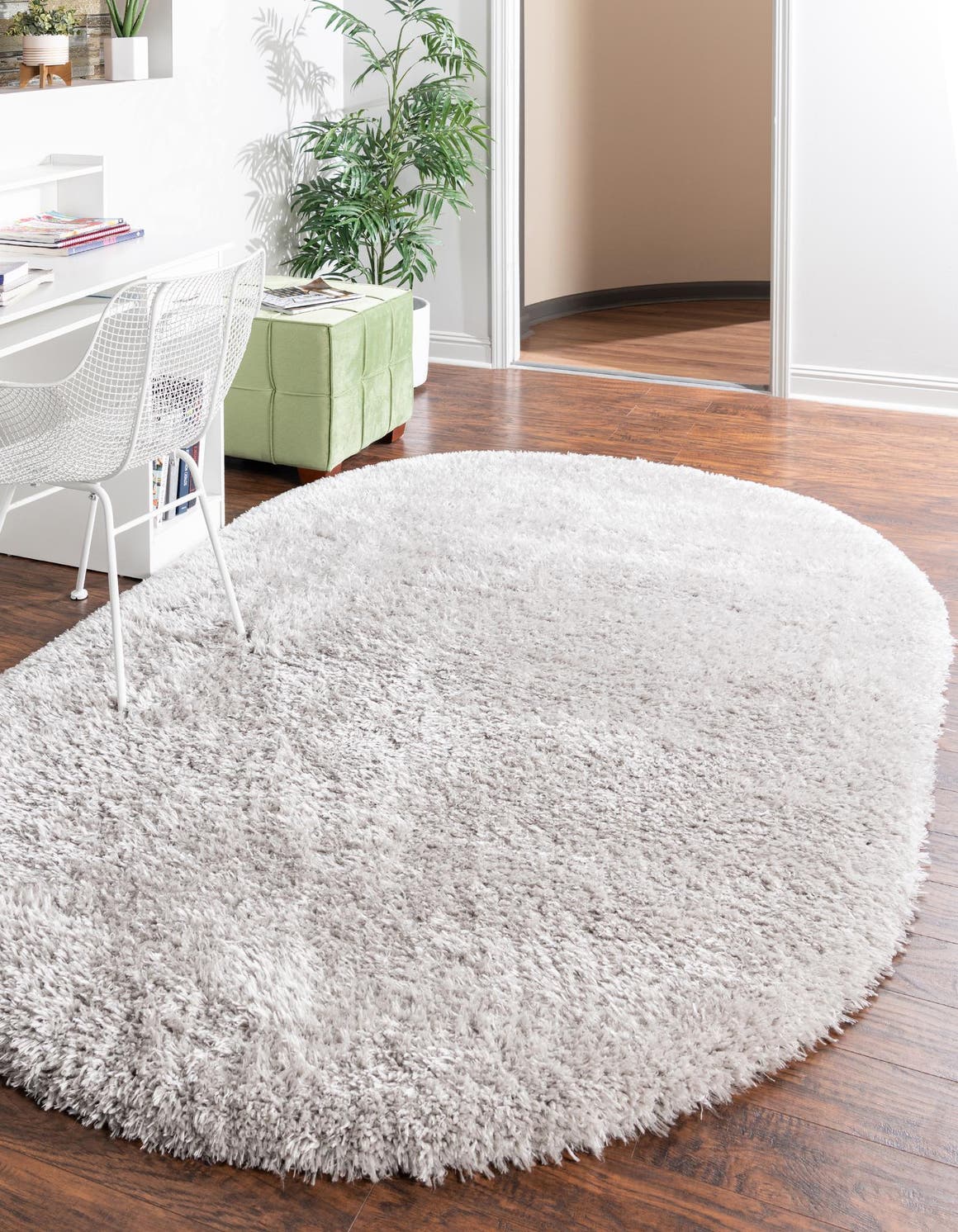 Silver Screen 7' 10 x 10' Marilyn Monroe Opulence Shag Oval Area Rug Thick Soft Touch Fluffy & Plush Shaggy Pile 100% Polyester Carpet for Living, Dining, Bedroom, Office for Sale at Rug Engine