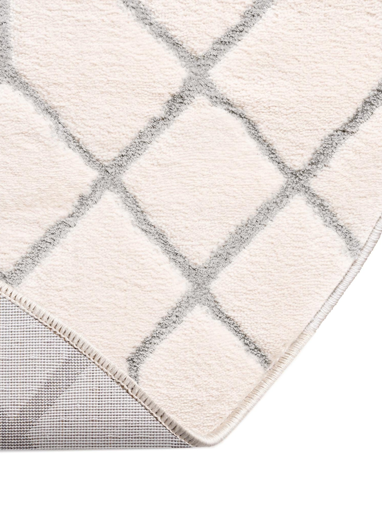 White Silver 7' 10 x 7' 10 Marilyn Monroe Glam Round Area Rug 70% Polypropylene & 30% Polyester Vivid Geometric Modern Carpet for Interior Home Decor for Sale at Rug Engine