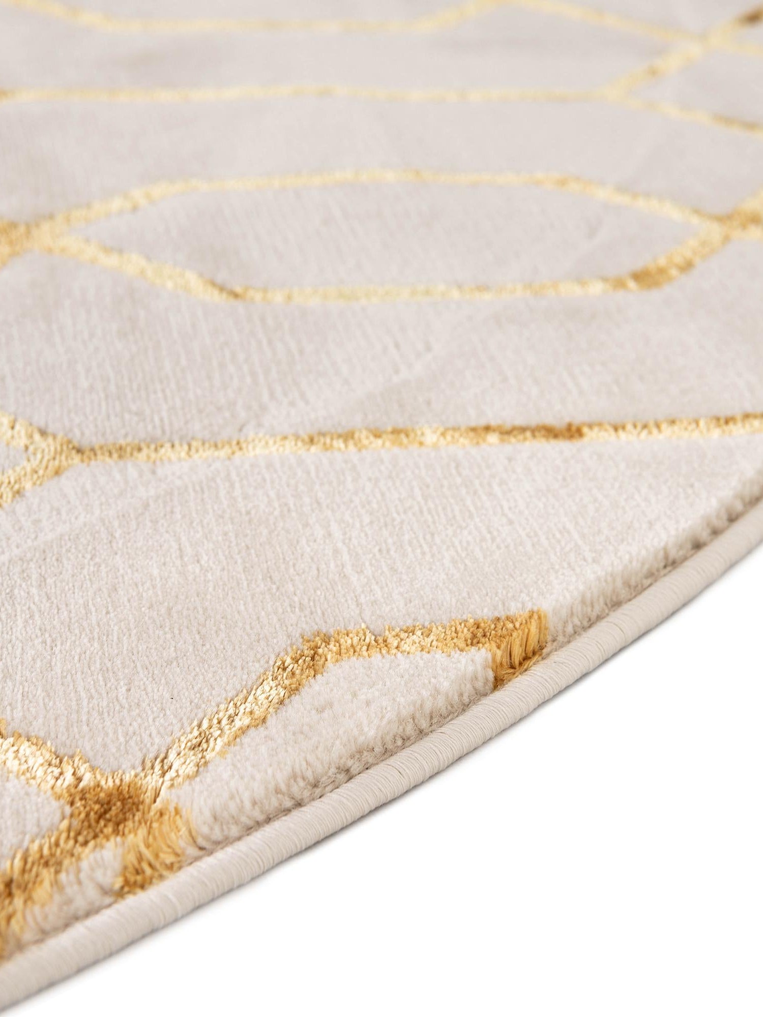 White Gold 4' 1 x 6' 1 Marilyn Monroe Glam Oval Area Rug 70% Polypropylene & 30% Polyester Vivid Geometric Modern Carpet for Interior Home Decor for Sale at Rug Engine