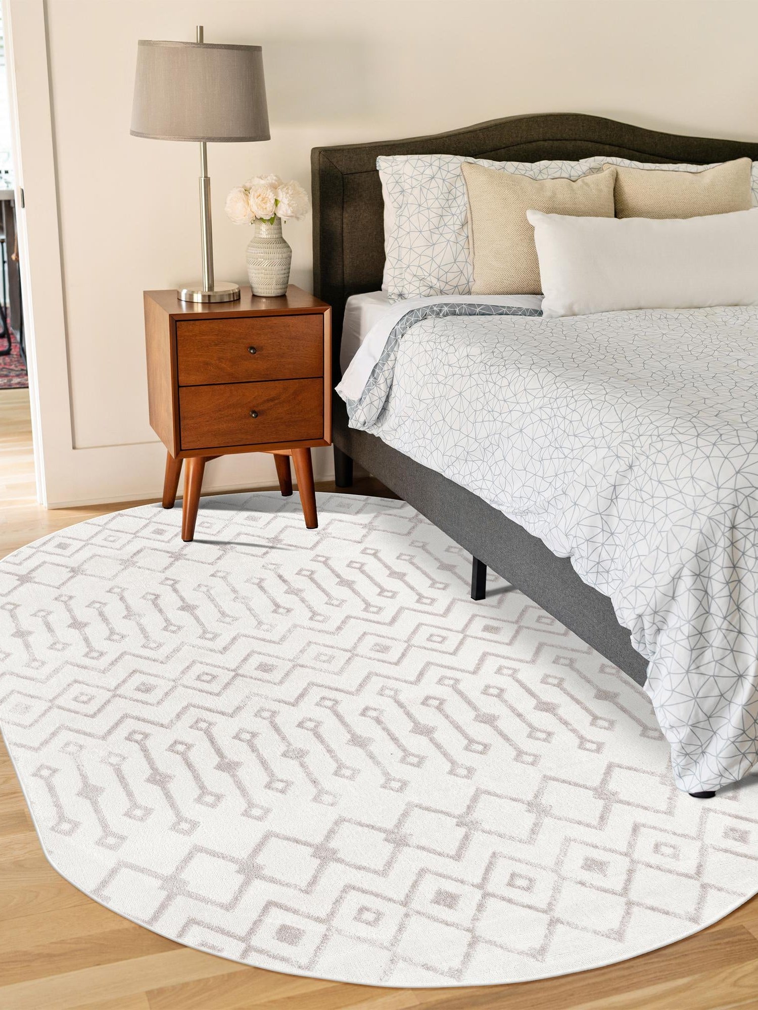 Pearl 5' 3 x 8' Bohemian Trellis Oval Area Rug 100% Polypropylene With Cotton Backing Geometric Modern Boho Decor Carpet for Living Rooms Office Dining Kitchen Interior Design for Sale at Rug Engine