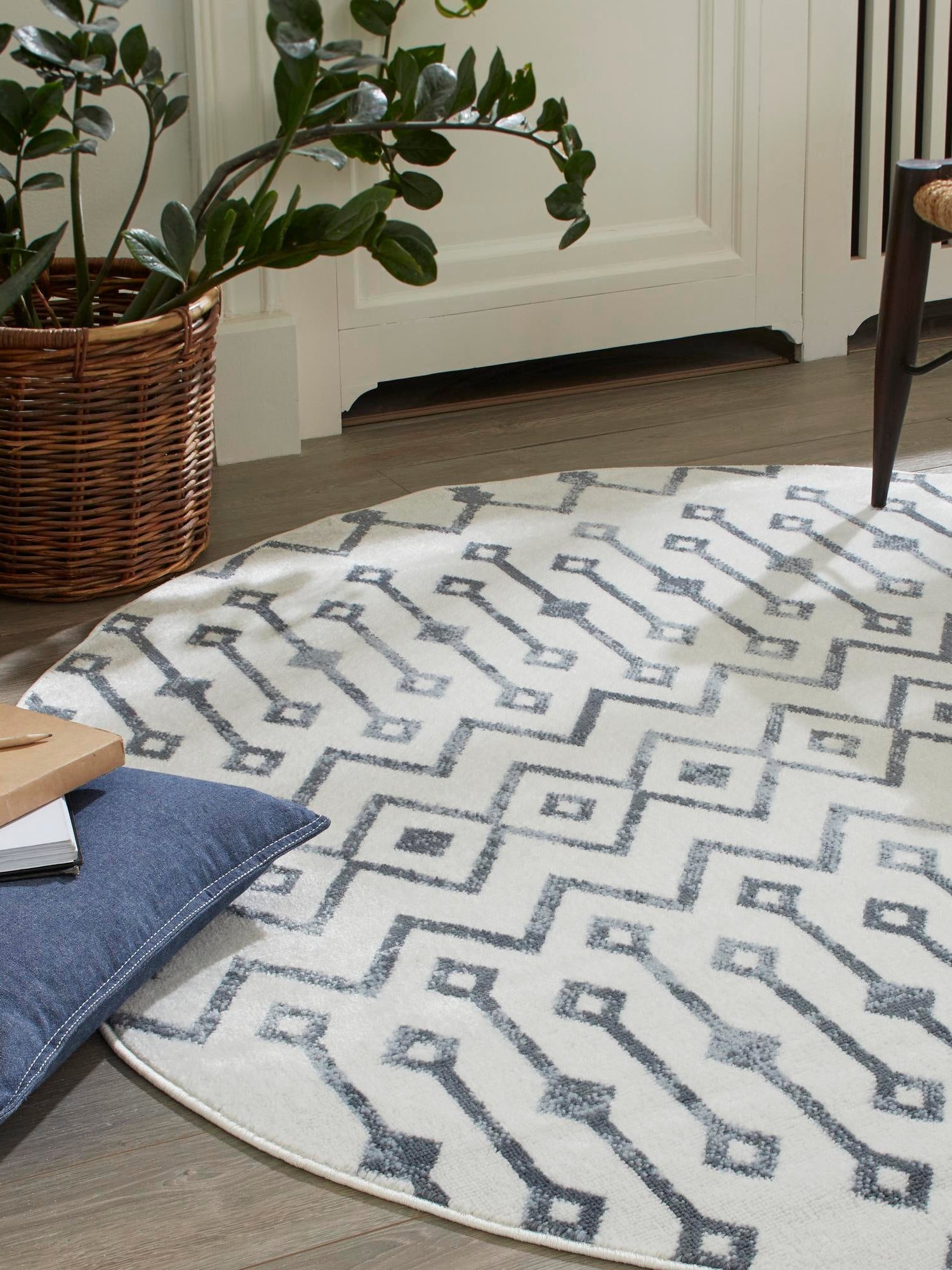 Coastal White 3' x 3' Bohemian Trellis Round Area Rug 100% Polypropylene With Cotton Backing Geometric Modern Boho Decor Carpet for Living Rooms Office Dining Kitchen Interior Design for Sale at Rug Engine