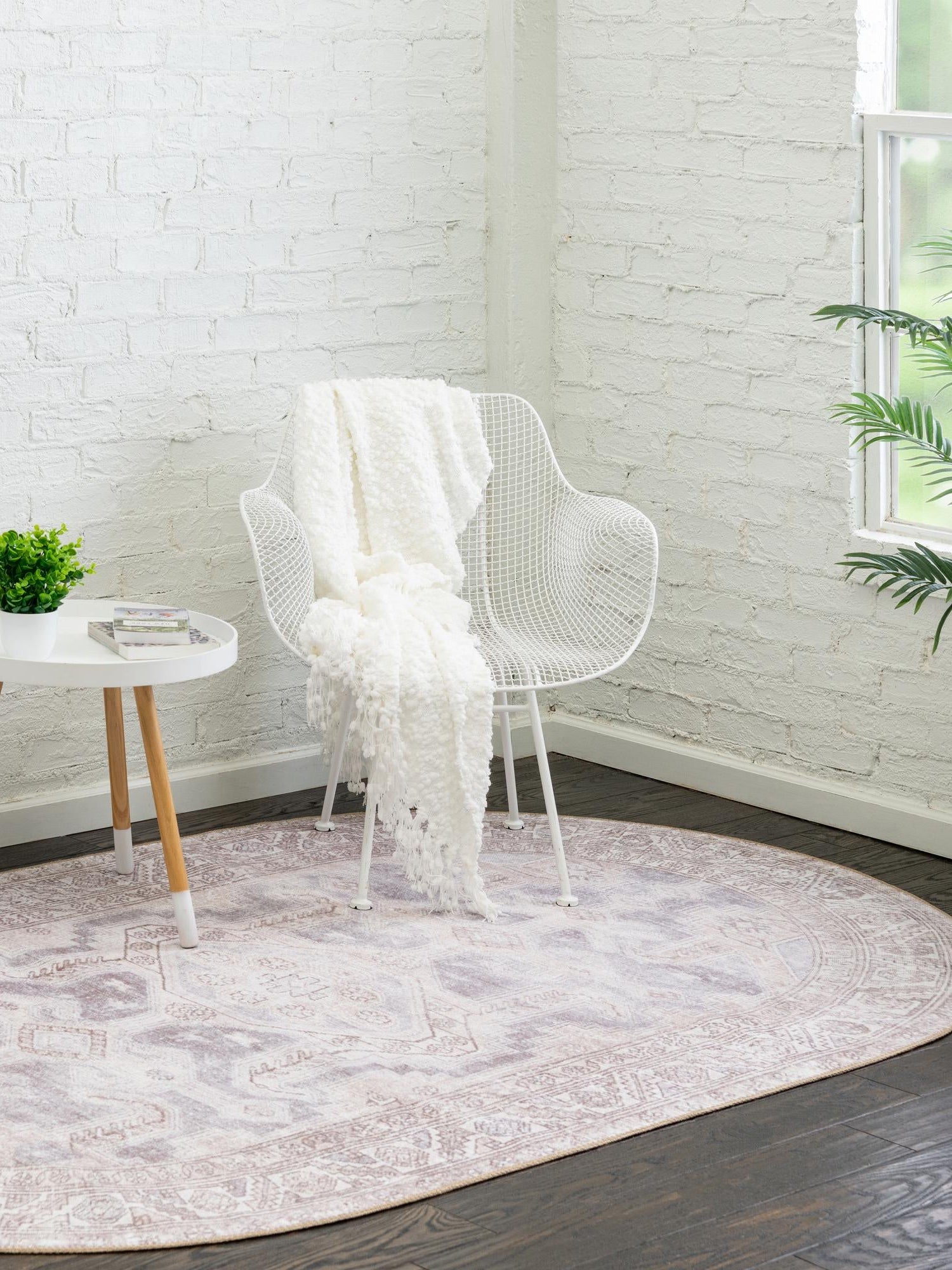 Washable Gray 7' 6 x 10' 6 Timeless Oval Area Rug Easy to Clean Stain Resistant & Durable Traditional Classic Vintage Design Carpet for Sale at Rug Engine