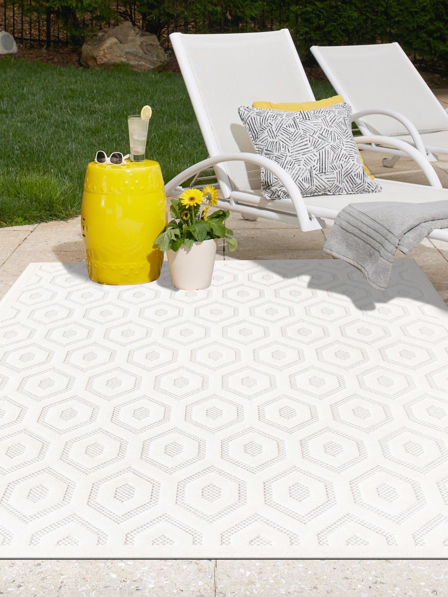 Ivory 9' x 12' Outdoor Trellis Textured Rectangle Area Rug Weather Resistant for Patio, Deck, Terrace, Balcony, Porch Geometric Design Water Safe Outside Carpet for Sale at Rug Engine