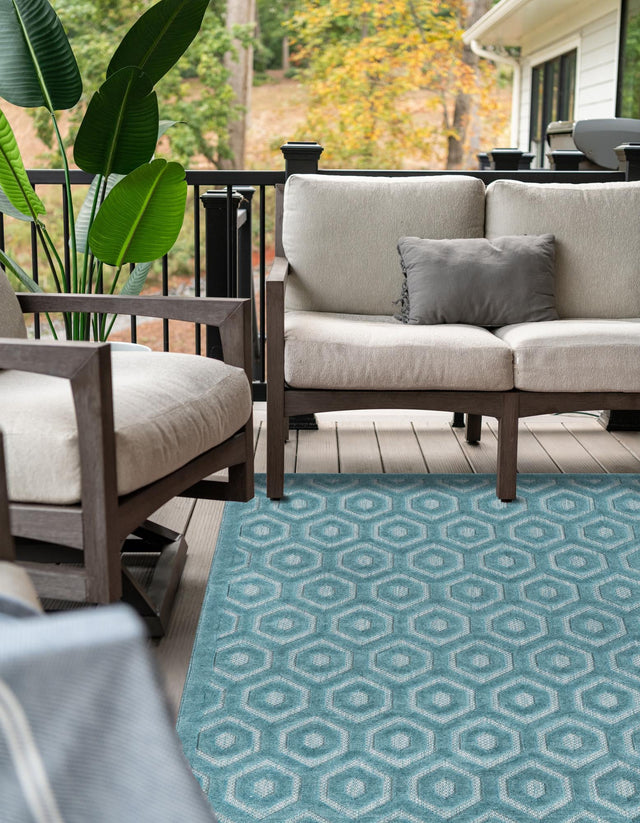 Aqua 5' 3 x 8' Outdoor Trellis Textured Rectangle Rug