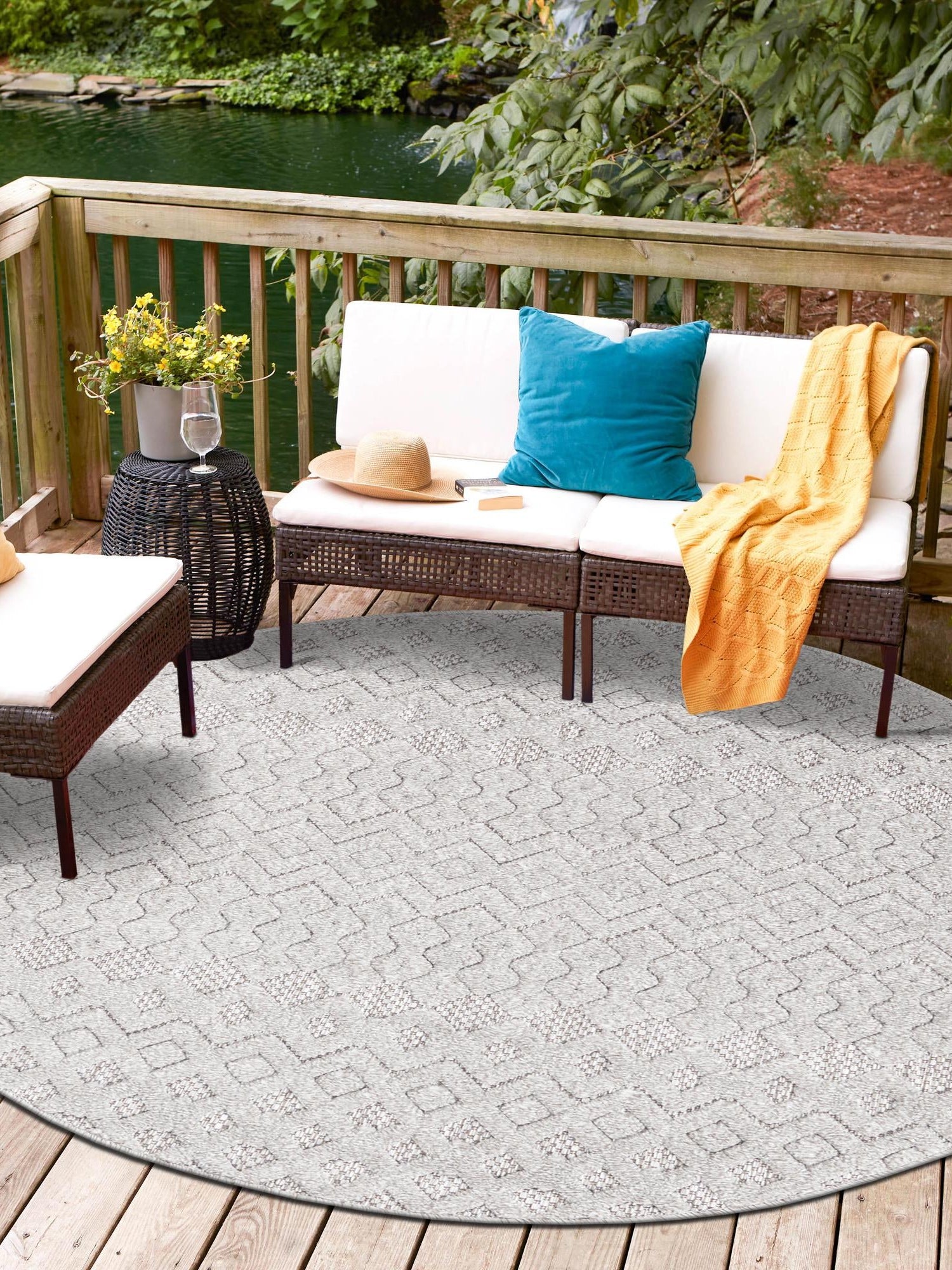 Grey 4' x 4' Outdoor Trellis Textured Round Area Rug Weather Resistant for Patio, Deck, Terrace, Balcony, Porch Geometric Design Water Safe Outside Carpet for Sale at Rug Engine