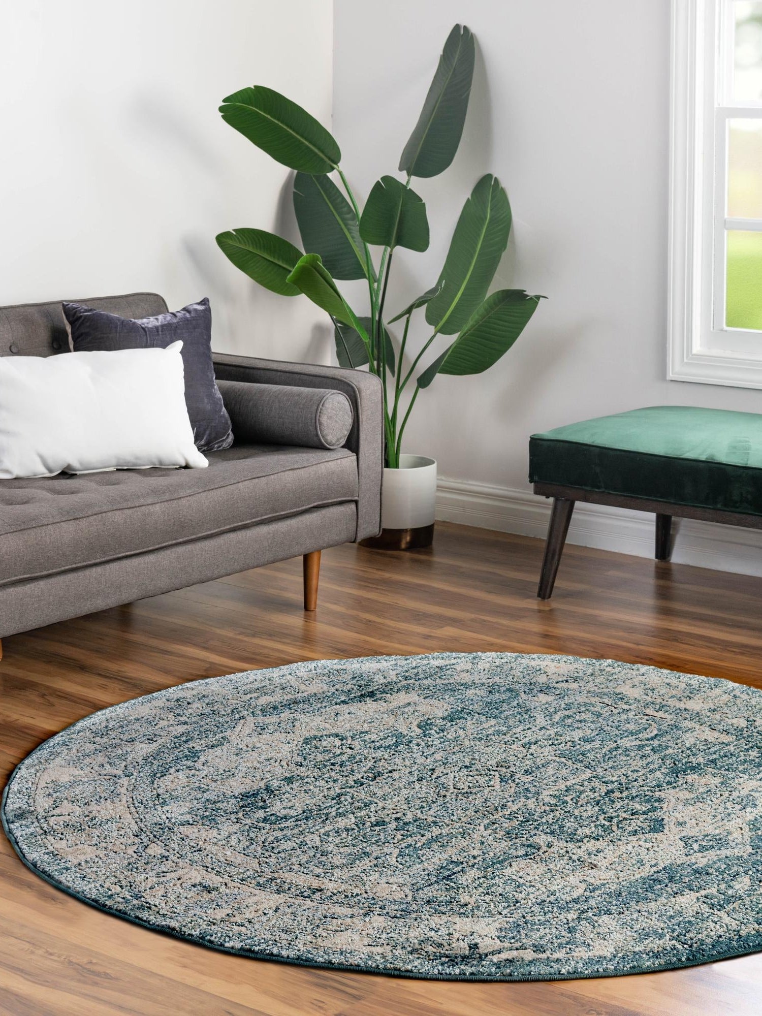 Blue 5' x 5' Isabella Round Area Rug Polypropylene & Polyester Traditional Elegant Carpet for Living Rooms, Dining, Office, Dorms for Sale at Rug Engine