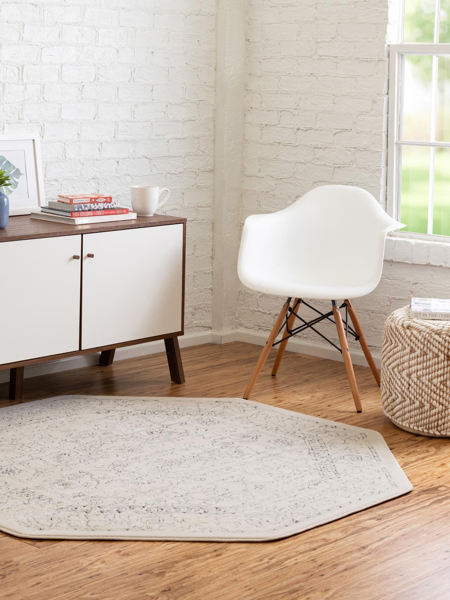 White 5' 1 x 5' 1 Isabella Octagon Area Rug Polypropylene & Polyester Traditional Elegant Carpet for Living Rooms, Dining, Office, Dorms for Sale at Rug Engine