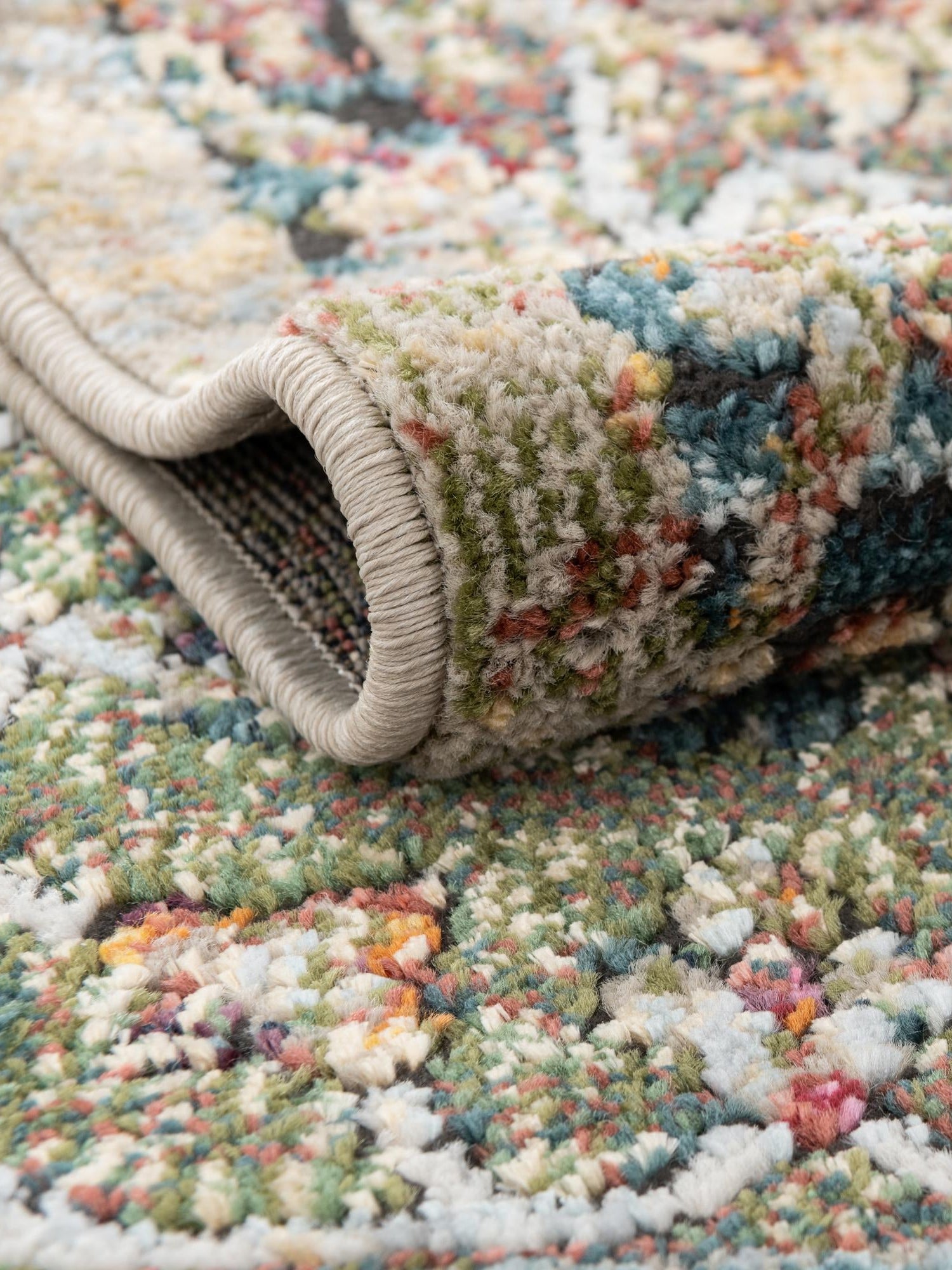 Green 9' x 12' Isabella Rectangle Area Rug Polypropylene & Polyester Traditional Elegant Carpet for Living Rooms, Dining, Office, Dorms for Sale at Rug Engine