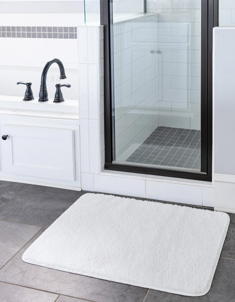 Snow White 1' 8 x 2' 7 Bano Everyday Bath Mat Soft & Plush Water Absorbing Accent Area Rug for Sale at Rug Engine