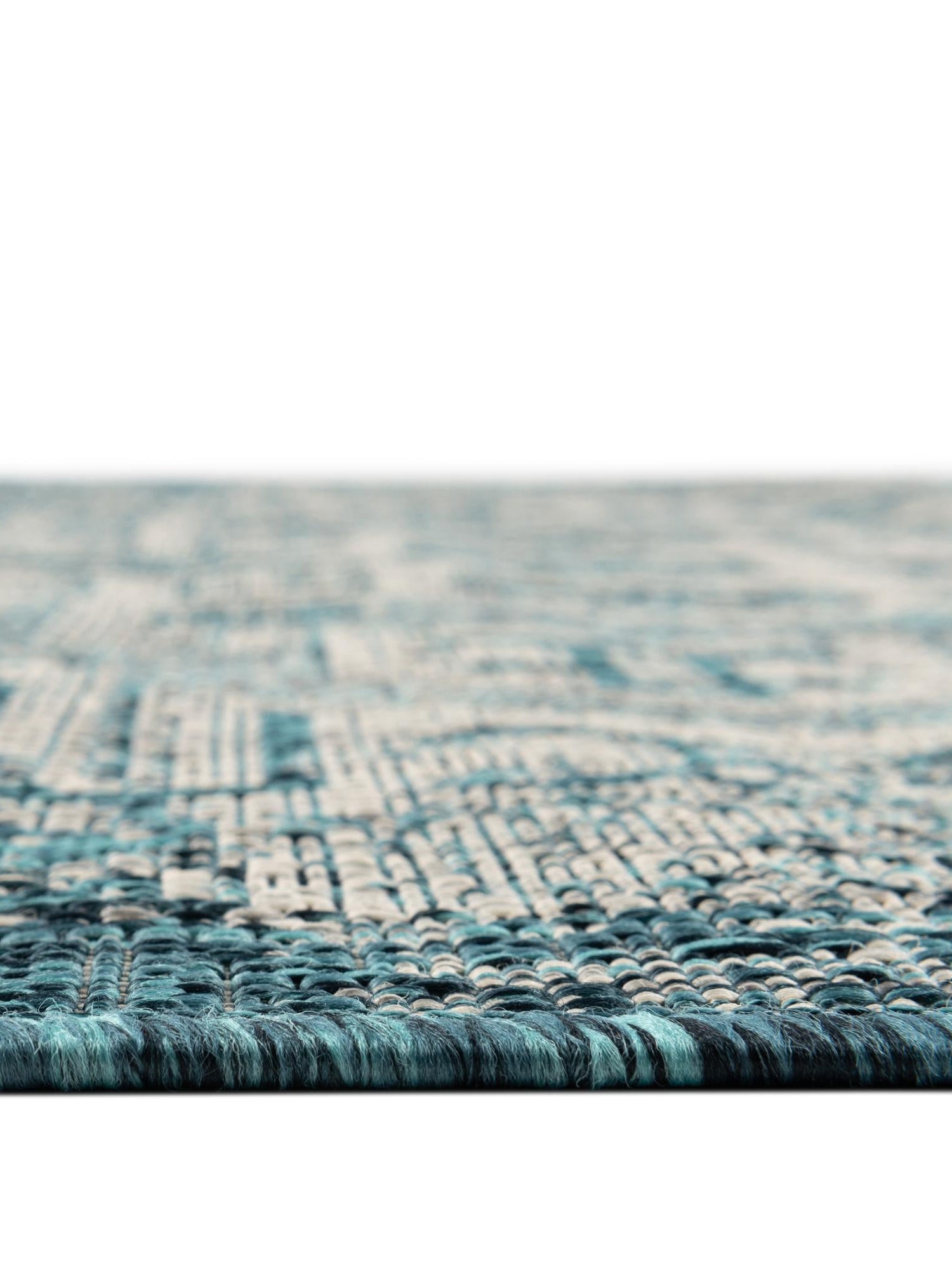 Teal 7' 10 x 7' 10 Outdoor Aztec Round Area Rug Weather Resistant for Patio, Deck, Terrace, Balcony, Porch 100% Polypropylene Traditional Carpet Mat for Sale at Rug Engine