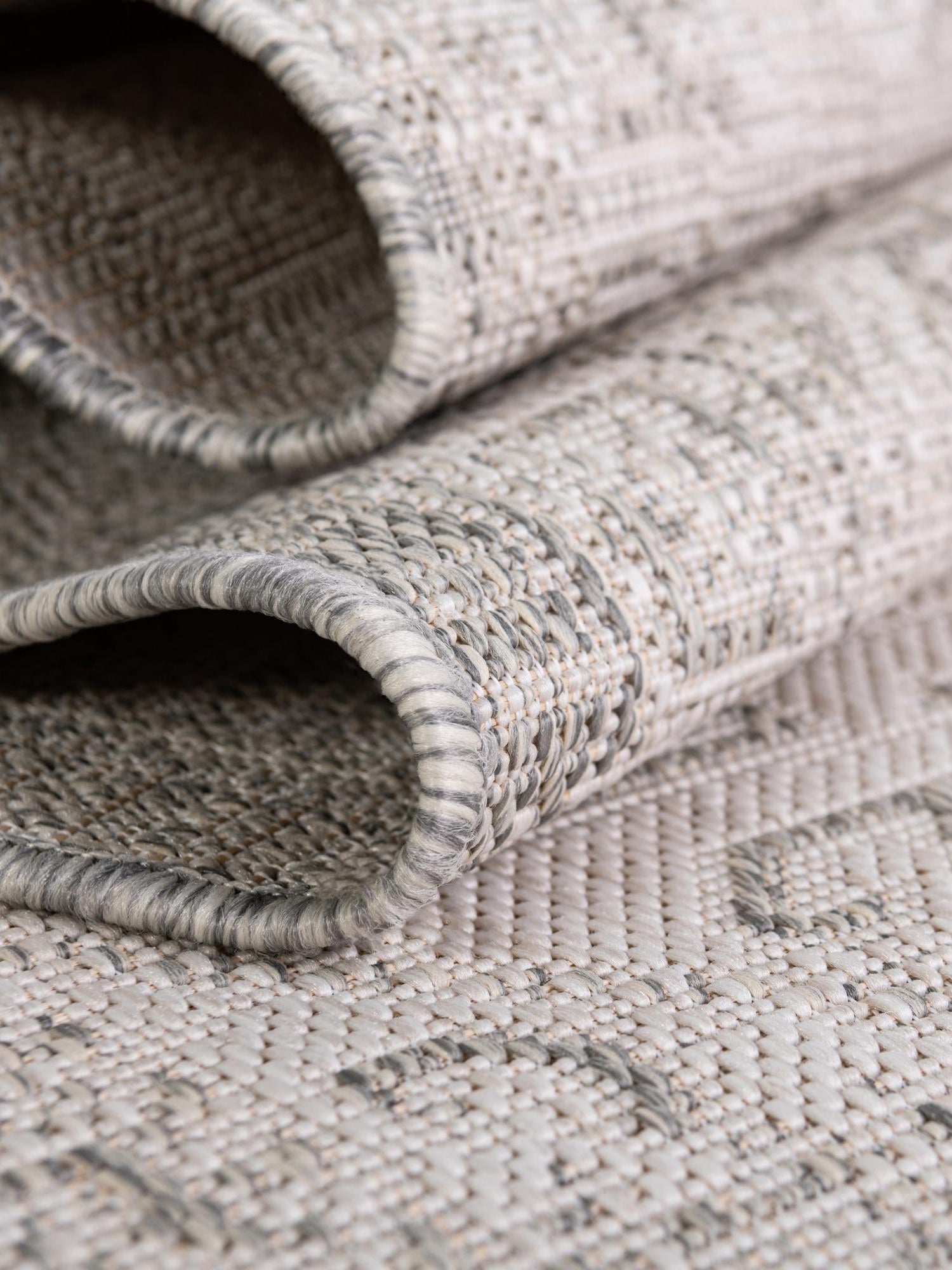 Light Gray 10' x 10' Outdoor Aztec Round Area Rug Weather Resistant for Patio, Deck, Terrace, Balcony, Porch 100% Polypropylene Traditional Carpet Mat for Sale at Rug Engine