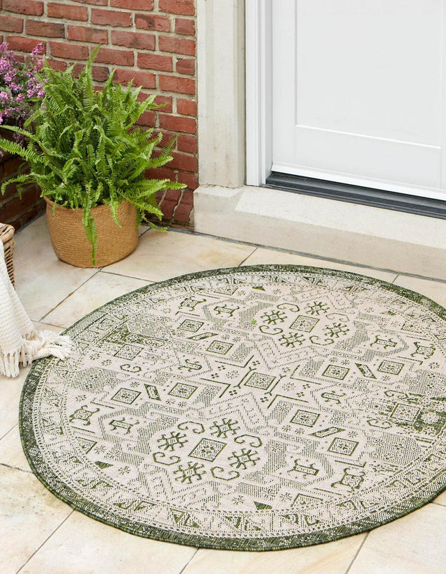 Green 10' x 10' Outdoor Aztec Round Area Rug Weather Resistant for Patio, Deck, Terrace, Balcony, Porch 100% Polypropylene Traditional Carpet Mat for Sale at Rug Engine