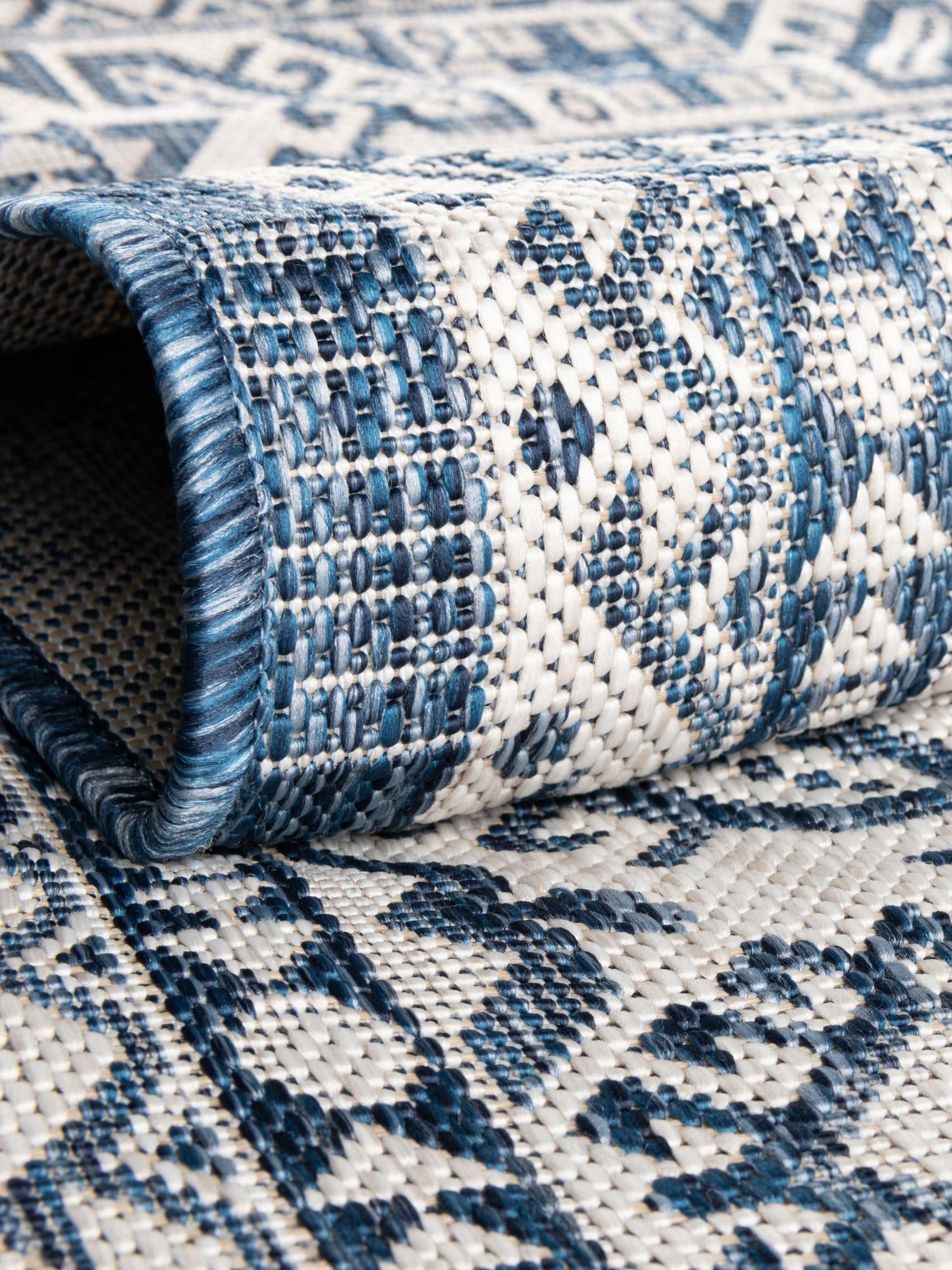 Blue 13' 1 x 13' 1 Outdoor Aztec Round Area Rug Weather Resistant for Patio, Deck, Terrace, Balcony, Porch 100% Polypropylene Traditional Carpet Mat for Sale at Rug Engine