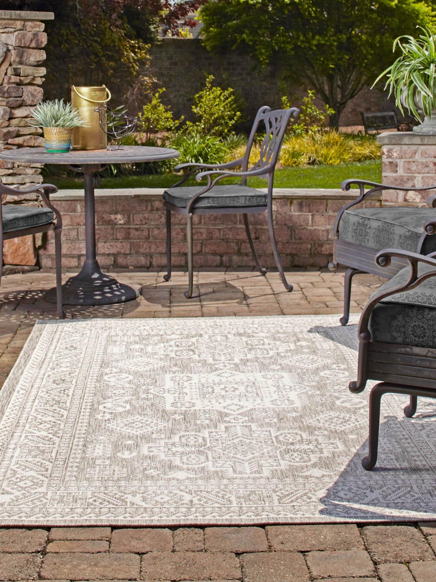Light Gray 2' x 3' 1 Outdoor Aztec Rectangle Area Rug Weather Resistant for Patio, Deck, Terrace, Balcony, Porch 100% Polypropylene Traditional Carpet Mat for Sale at Rug Engine