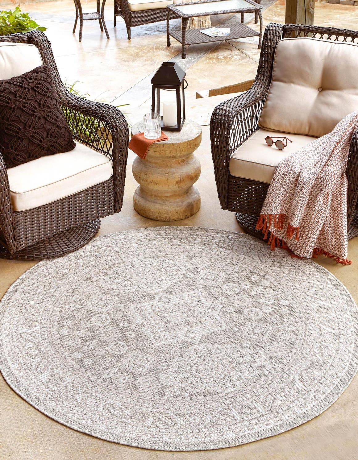 Light Gray 5' 3 x 5' 3 Outdoor Aztec Round Area Rug Weather Resistant for Patio, Deck, Terrace, Balcony, Porch 100% Polypropylene Traditional Carpet Mat for Sale at Rug Engine