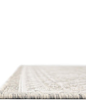 Light Gray 10' x 10' Outdoor Aztec Square Rug