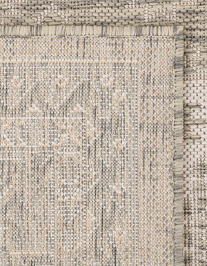 Light Gray 10' x 10' Outdoor Aztec Square Rug