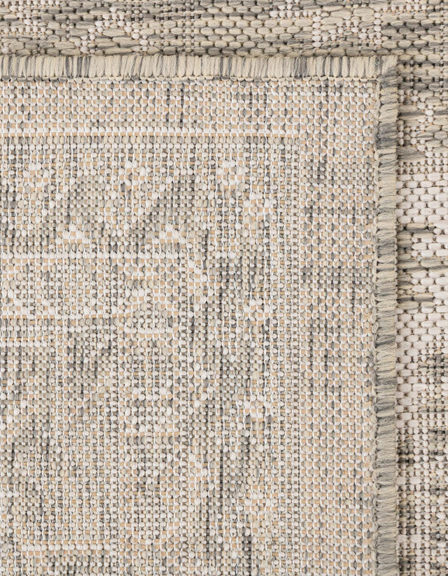 Light Gray 10' x 10' Outdoor Aztec Square Rug