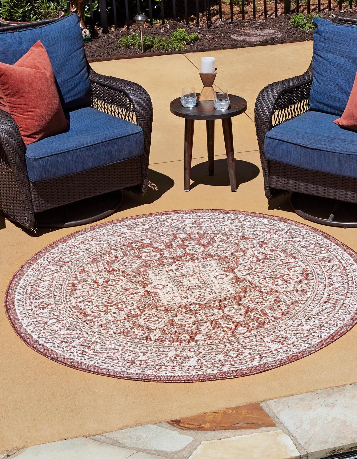 Rust Red 4' 1 x 4' 1 Outdoor Aztec Round Area Rug Weather Resistant for Patio, Deck, Terrace, Balcony, Porch 100% Polypropylene Traditional Carpet Mat for Sale at Rug Engine
