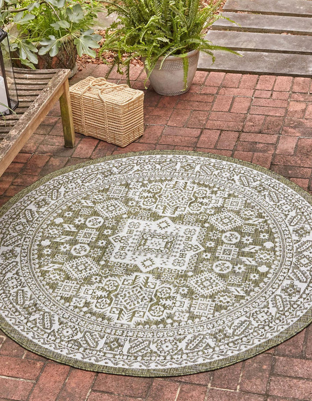 Green 13' 1 x 13' 1 Outdoor Aztec Round Area Rug Weather Resistant for Patio, Deck, Terrace, Balcony, Porch 100% Polypropylene Traditional Carpet Mat for Sale at Rug Engine