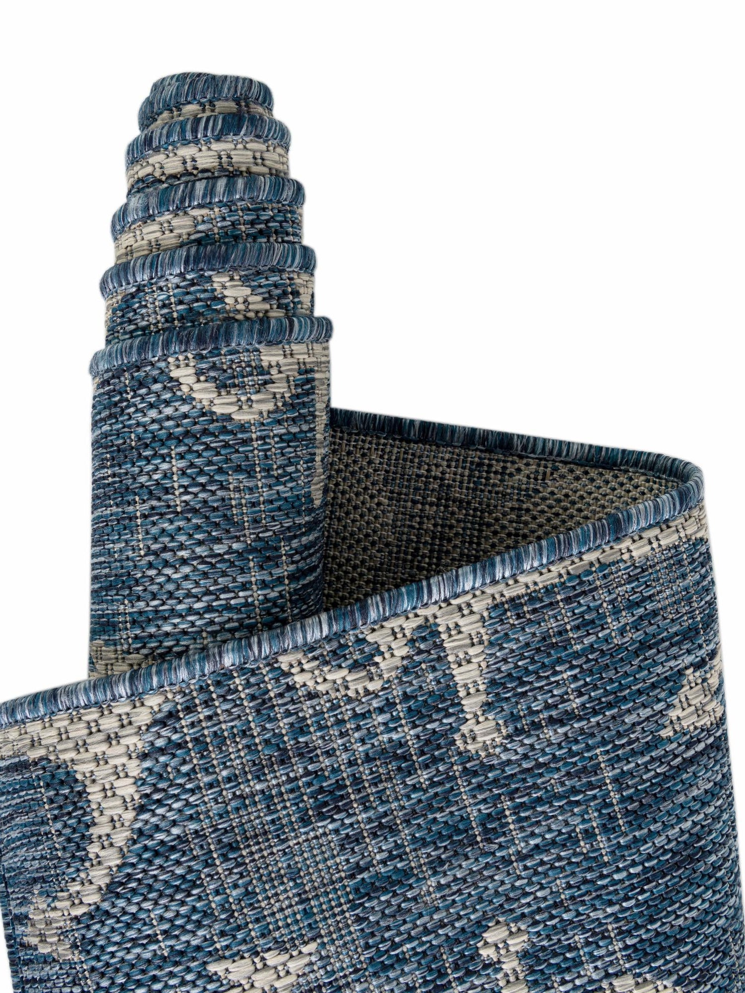 Blue 13' 1 x 13' 1 Outdoor Coastal Round Area Rug Weather Resistant for Patio, Deck, Terrace, Balcony, Porch 100% Polypropylene Coastal Decor Carpet for Sale at Rug Engine