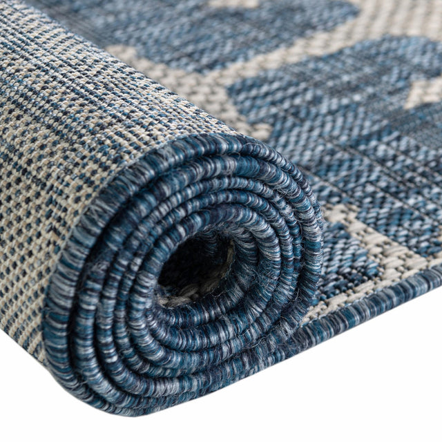 Blue 5' 3 x 5' 3 Outdoor Coastal Round Rug