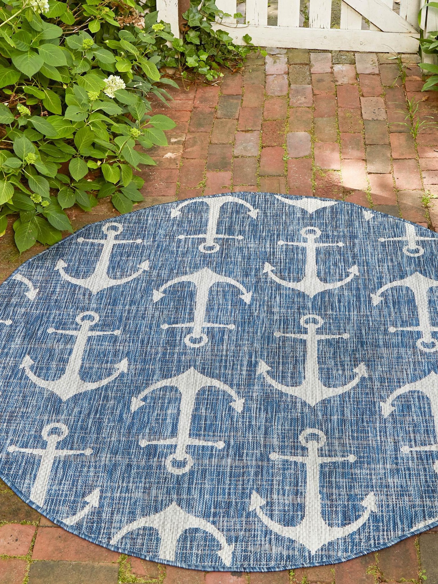 Blue 4' 1 x 4' 1 Outdoor Coastal Round Area Rug Weather Resistant for Patio, Deck, Terrace, Balcony, Porch 100% Polypropylene Coastal Decor Carpet for Sale at Rug Engine
