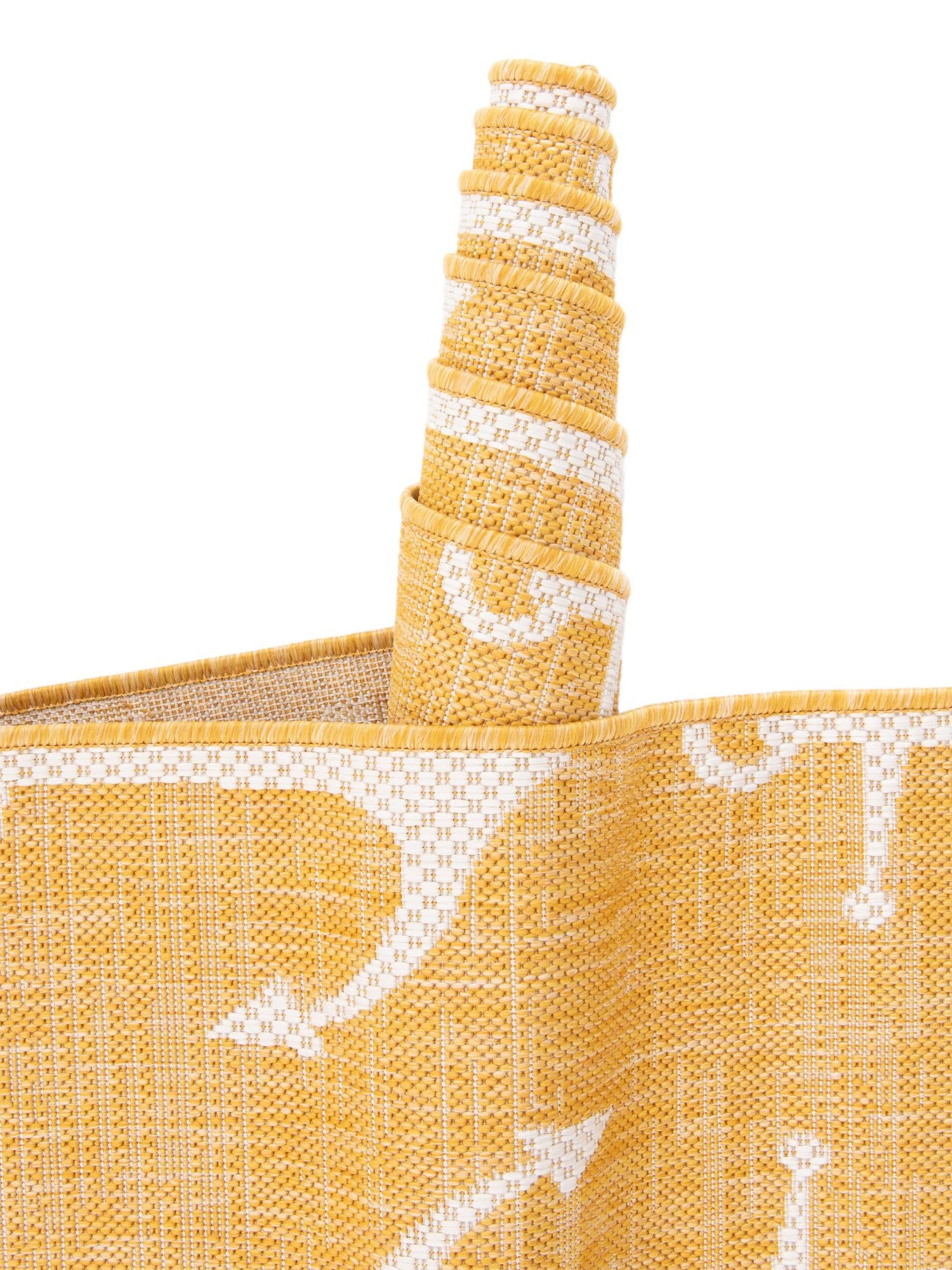 Yellow 7' 10 x 7' 10 Outdoor Coastal Round Area Rug Weather Resistant for Patio, Deck, Terrace, Balcony, Porch 100% Polypropylene Coastal Decor Carpet for Sale at Rug Engine