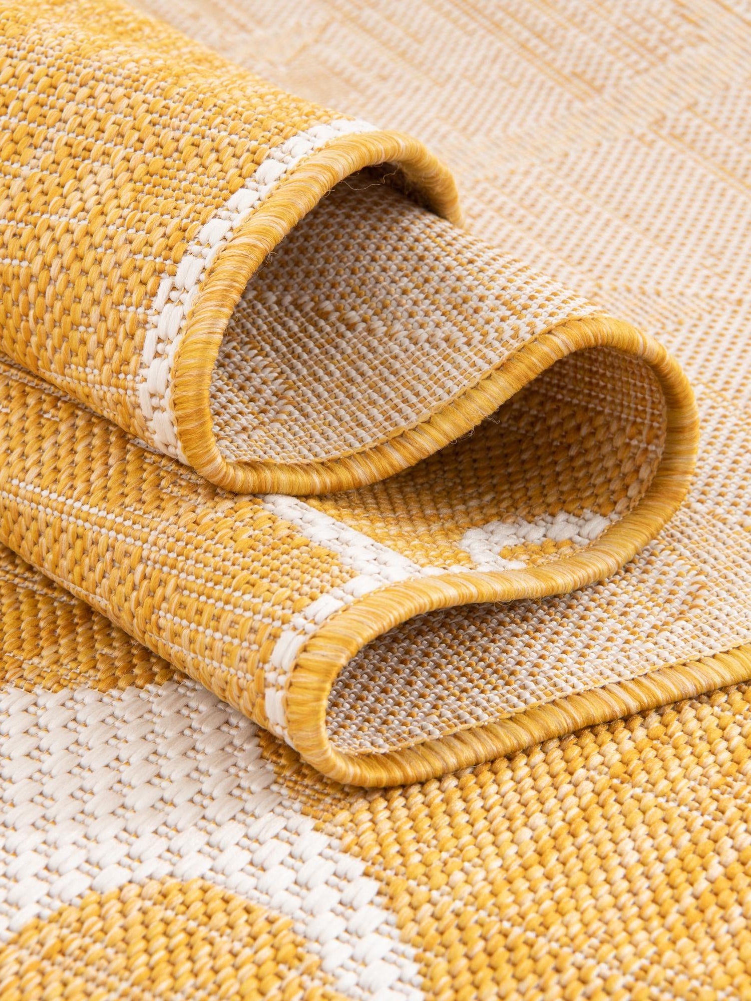 Yellow 7' 10 x 7' 10 Outdoor Coastal Round Area Rug Weather Resistant for Patio, Deck, Terrace, Balcony, Porch 100% Polypropylene Coastal Decor Carpet for Sale at Rug Engine