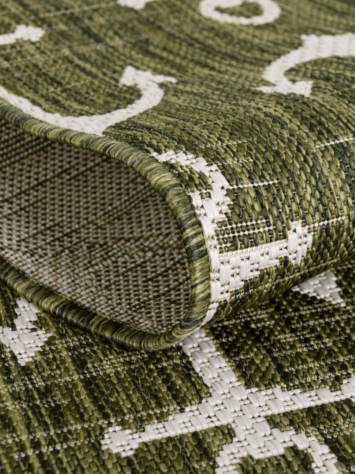 Green 5' 3 x 5' 3 Outdoor Coastal Octagon Area Rug Weather Resistant for Patio, Deck, Terrace, Balcony, Porch 100% Polypropylene Coastal Decor Carpet for Sale at Rug Engine