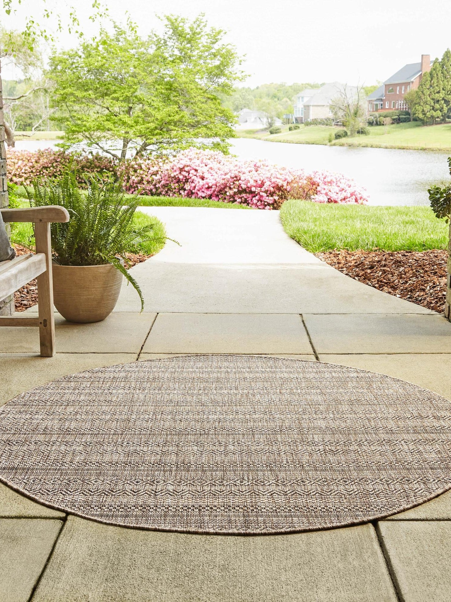 Natural 7' 10 x 7' 10 Outdoor Striped Round Area Rug Weather Resistant for Patio, Deck, Terrace, Balcony, Porch