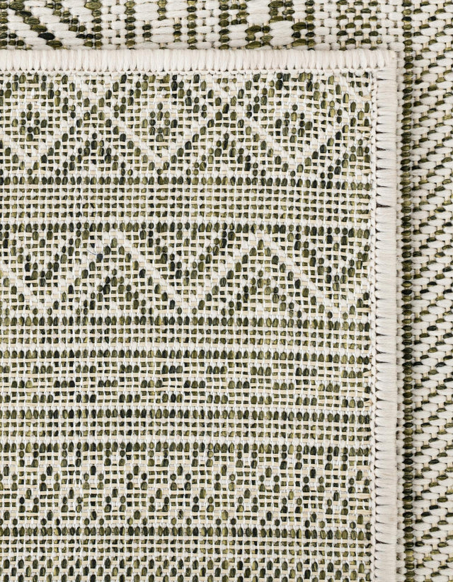 Green 6' 1 x 9' Outdoor Striped Rectangle Rug
