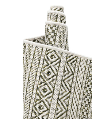 Green 6' 1 x 9' Outdoor Striped Rectangle Rug