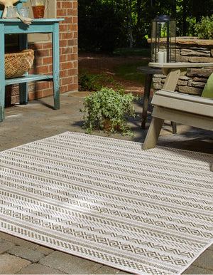 Green 7' 10 x 7' 10 Outdoor Striped Square Area Rug Weather Resistant for Patio, Deck, Terrace, Balcony, Porch Geometric Pattern Waterproof Carpet for Sale at Rug Engine