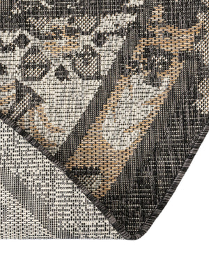 Charcoal 10' x 10' Outdoor Traditional Round Rug