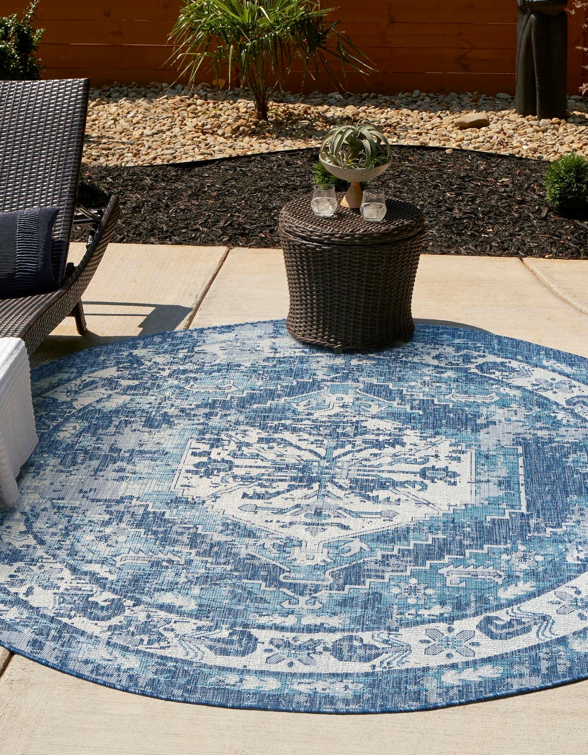 Blue 3' 1 x 3' 1 Outdoor Traditional Round Area Rug Weather Resistant for Patio, Deck, Terrace, Balcony, Porch Classical Design Outside Carpet for Sale at Rug Engine
