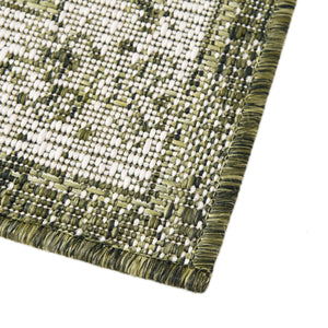 Green 6' 1 x 9' Outdoor Traditional Rectangle Rug